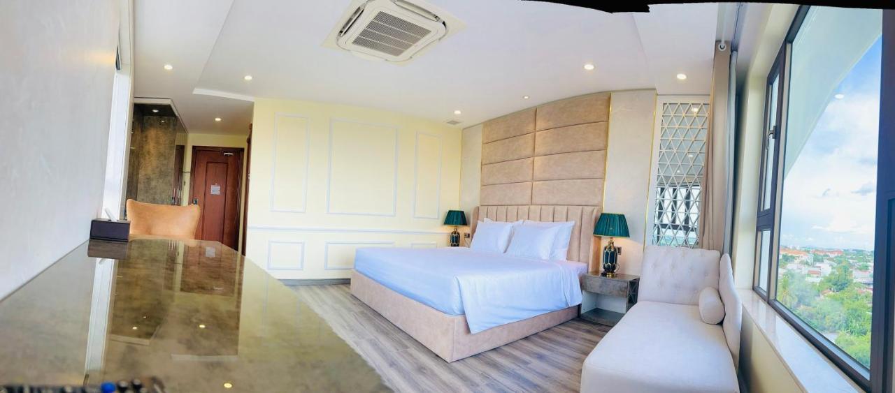 Mai Vy Hotel Tay Ninh ภายนอก รูปภาพ