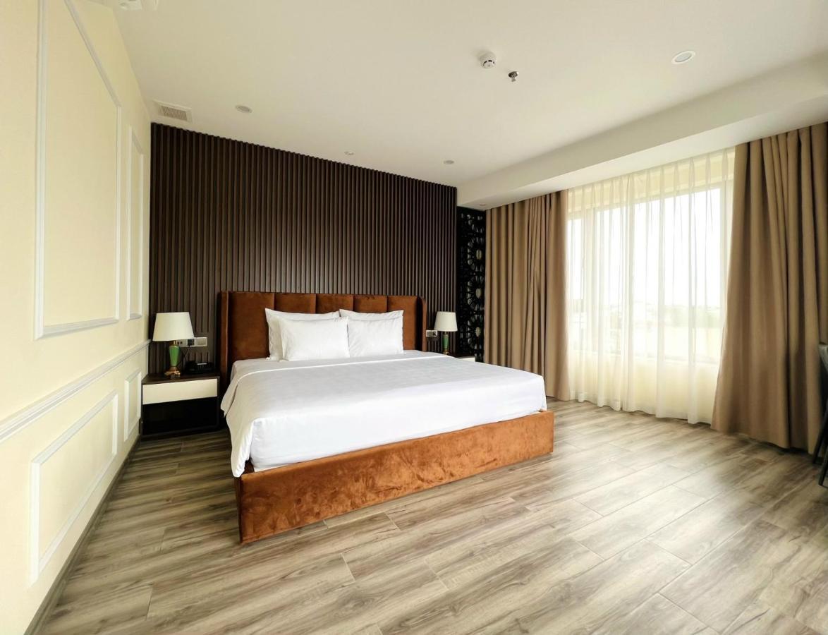 Mai Vy Hotel Tay Ninh ภายนอก รูปภาพ